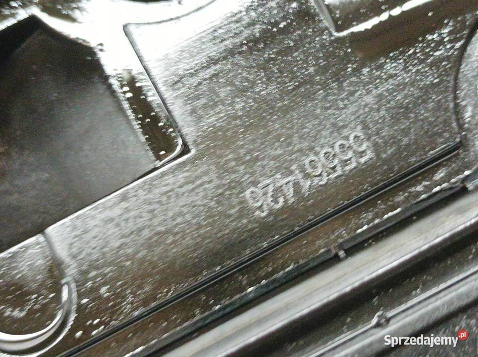 POKRYWA ZAWORÓW 55561426 12 16V Opel Corsa V