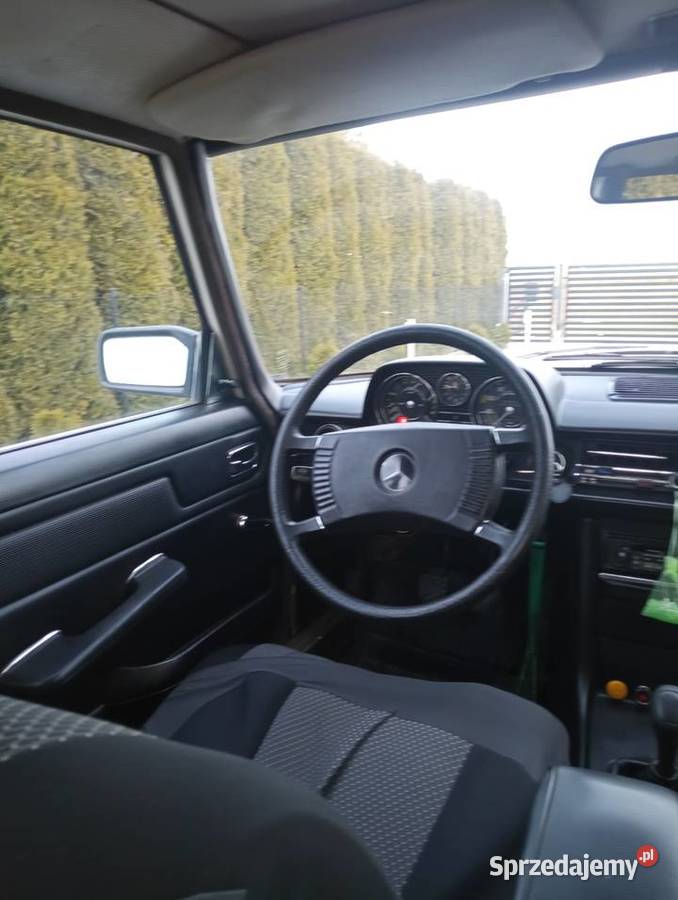 Mercedes w115 Rok produkcji 1975 Przeworsk sprzedam
