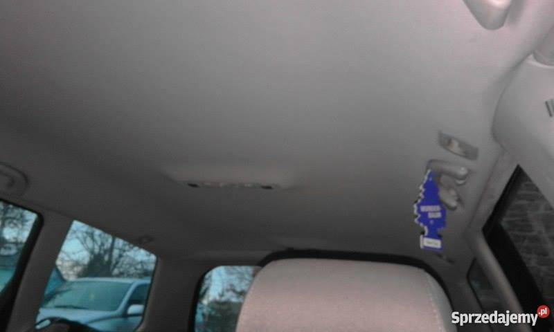 Podsufitka Audi A4 B5 Kombi Rok produkcji 1999 Glinne