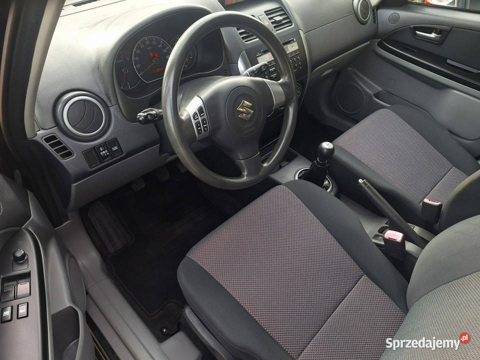 Suzuki SX4 4x4 16benzyna ŁADNE I 20062013 wielofunkcyjna kierownica Olsztyn