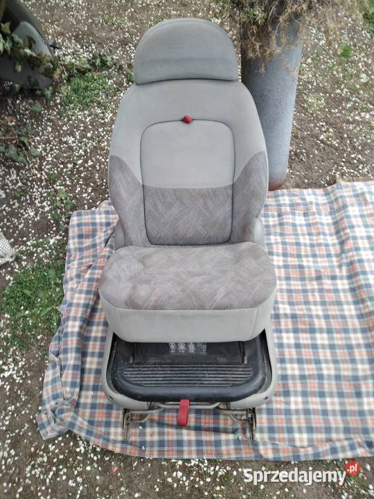 Ford Galaxy mk1 fotele środkowe 3 w jednym Usza Wielka