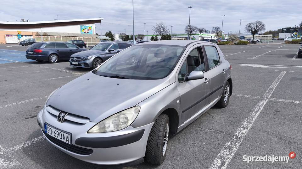 Peugeot 307 14 Rok produkcji 2004 Dąbrowa Górnicza