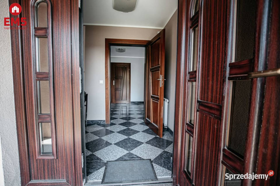 Dom wolnostojący 325m2 Ostrów Mazowiecka