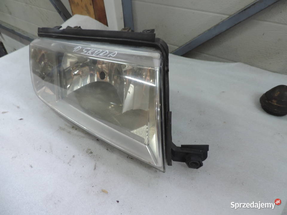 Skoda Fabia Lampa Prawy Prz D Nowy S Cz Sprzedajemy Pl