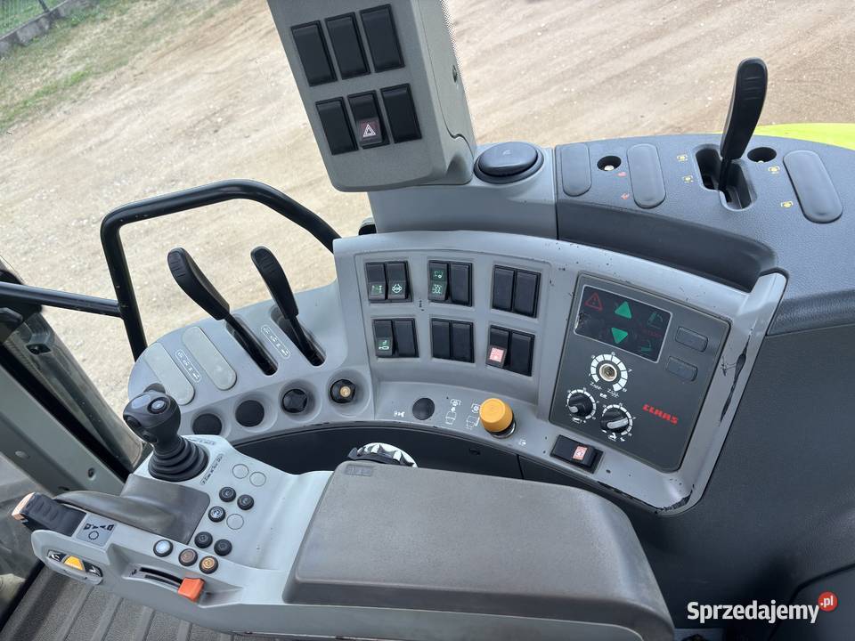 Claas Arion 520 Laski
