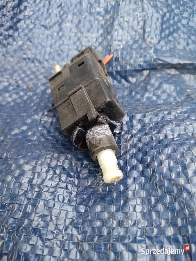 Mercedes w210 czujnik stop 0015450109