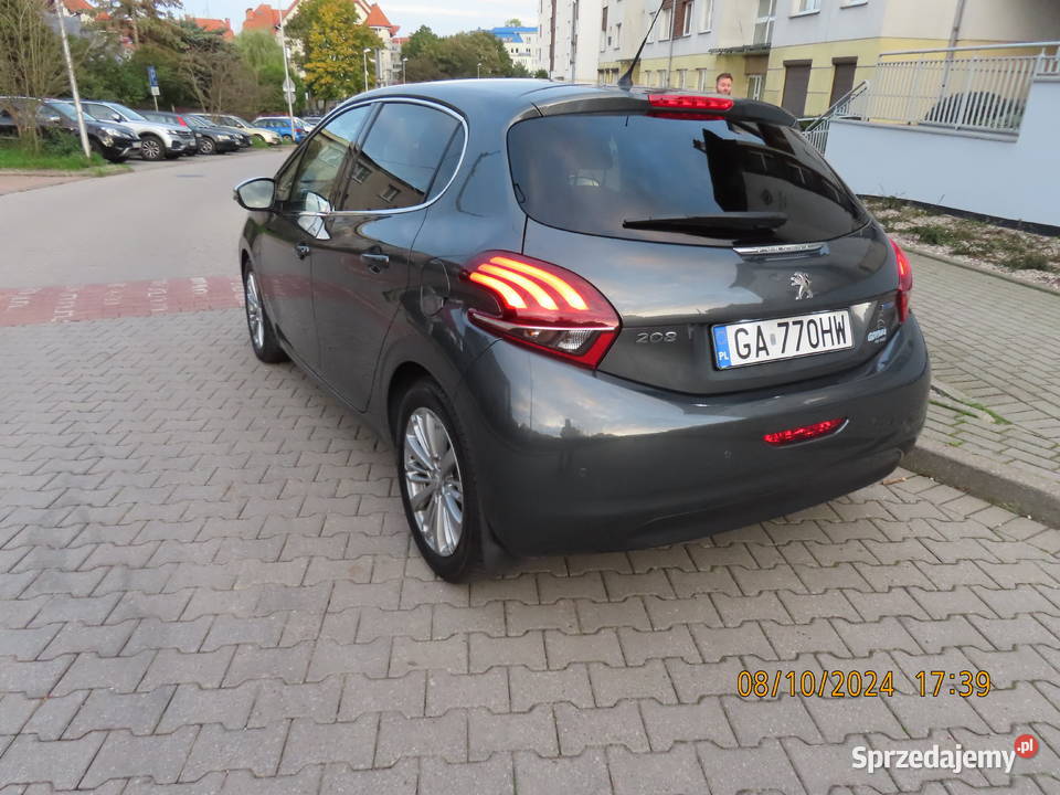 PEUGEOT 208 SALON POLSKA I WŁAŚCICIEL 15 1199cm3 Gdynia