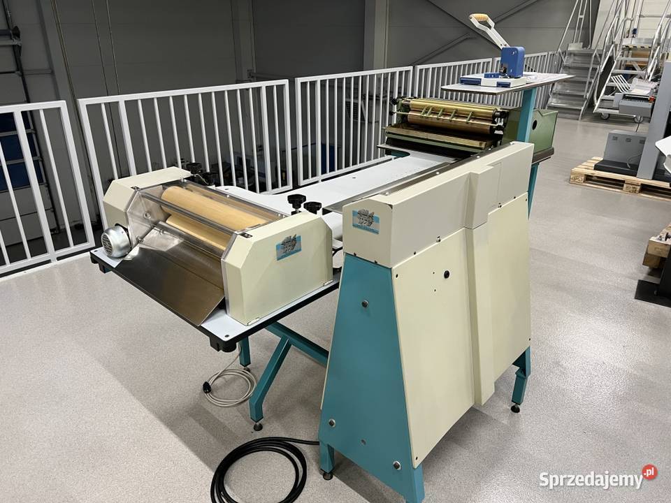 Stół do montażu okładek CMC Italia Cover Radom