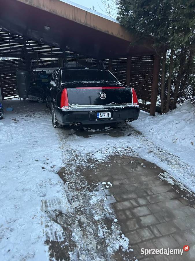 Cadillac DTS 46L V8 4600cm3 mazowieckie Dębe Wielkie