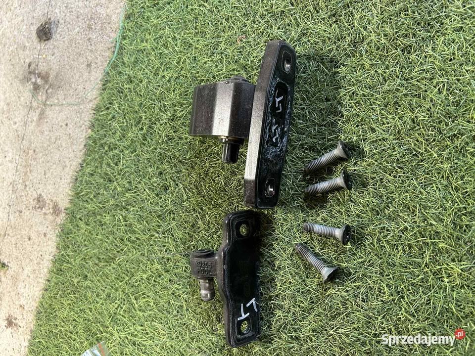 Zawias zawiasy drzwi Mercedes Benz GLC X253 W253 Wierzchy Kluckie sprzedam