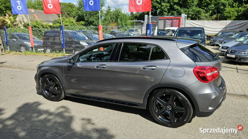 Mercedes GLA 250 komputer pokładowy Mercedes-Benz Szczecin