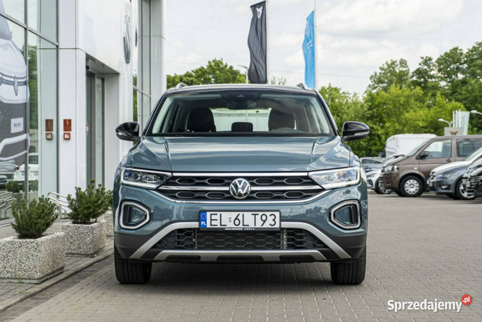 Volkswagen TRoc Style 15 TSI 150 DSG DEMO I czerwony Łódź sprzedam