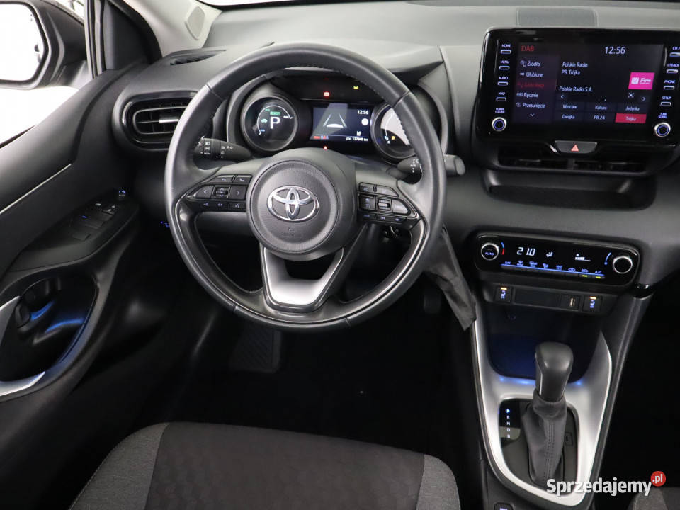Toyota Yaris 15 VVTi Hybrid Motoryzacja dolnośląskie Bielany Wrocławskie