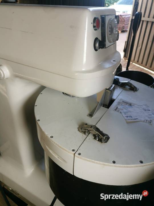 Mieszałka mieszarka spiralna Kemper F 30 Łomża