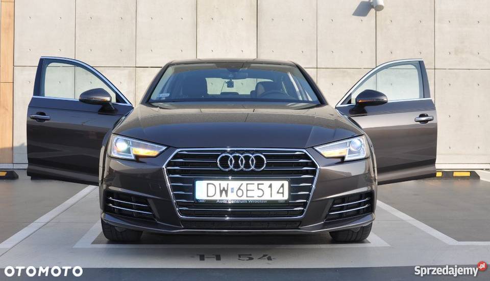 Audi A4 salon Pierwszy właściciel bezwypadkowy ESP sprzedam