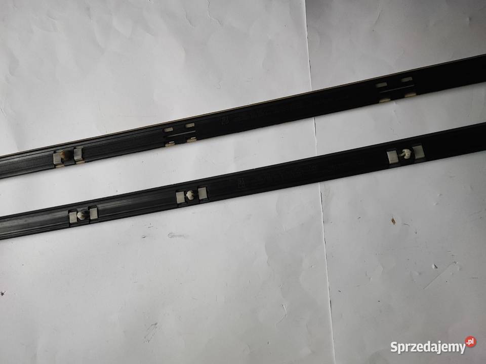 Listwa drzwi Bmw e46 Coupe Cabrio listwa boczna Lipno