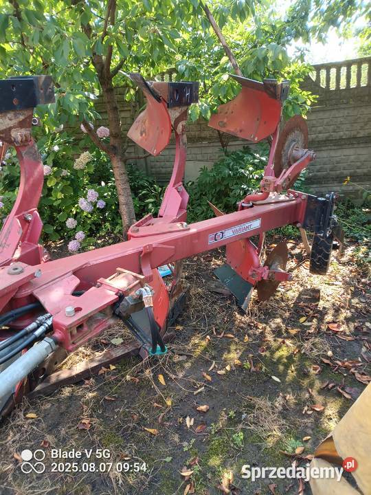 Pług 3 skibowy obrotowy końskillde Pługi Lublin