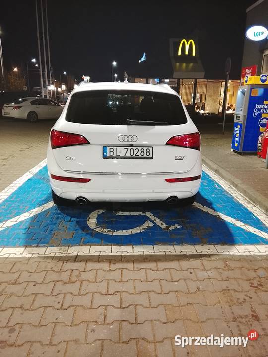 Sprzedam Audi Q5 2015benzyna 26800km Łomża