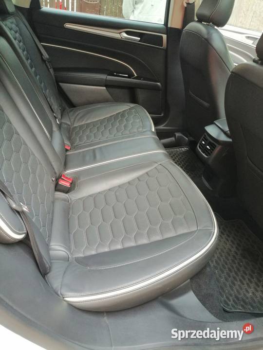 Ford Mondeo Vignale hybrid 92 2017r bogate Marki