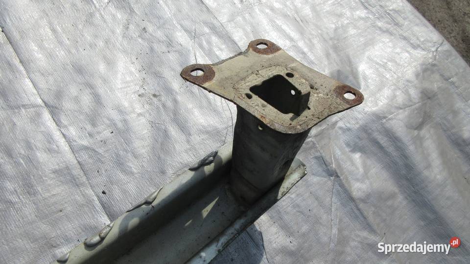 SKODA OCTAVIA II BELKA WZMOCNIENIE ZDERZAKA TYŁ Części samochodowe Ruda Śląska