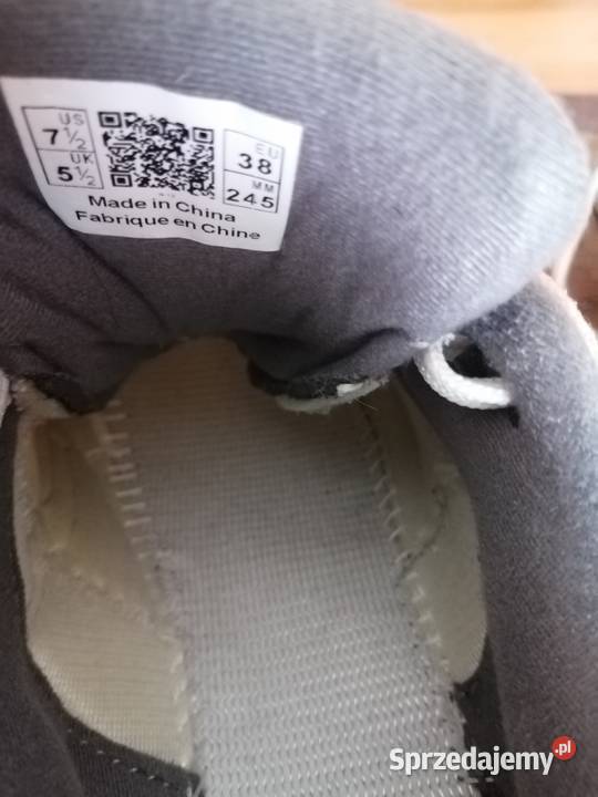 Buty sportowe