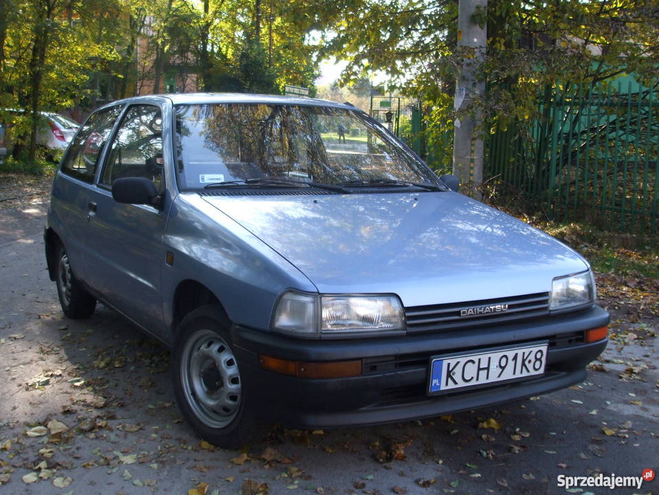 87 Daihatsu Charade 10 benzyna Jaworzno sprzedam