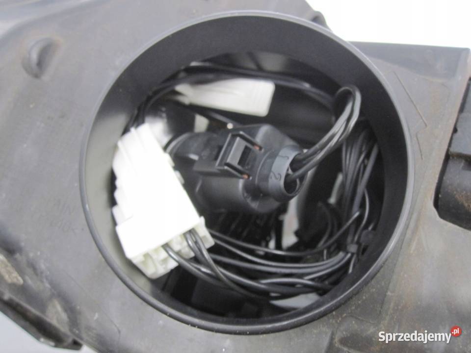 AUDI A5 S5 8T lampa prawa przód 8T0941004AL świętokrzyskie Kielce