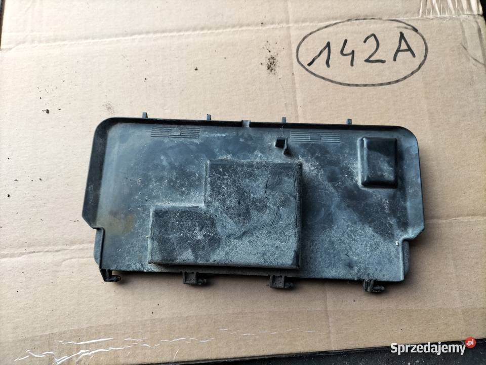 Audi 80 B3 B4 8A094181 Pokrywa skrzynki osobowe Kamień-Kolonia