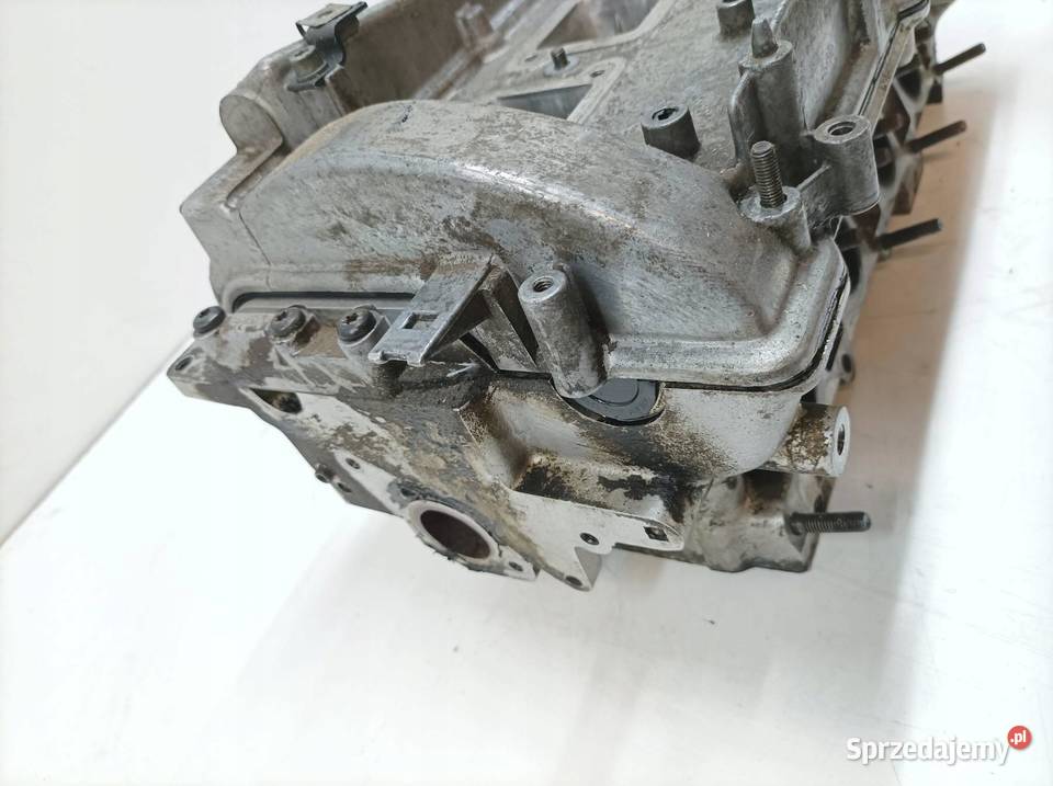 GŁOWICA KOMPLETNA 058103373A 18 20V VW