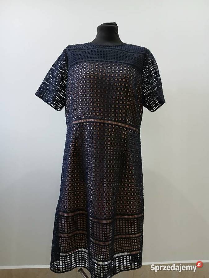 Elegancka sukienka koronka na weselekomunię sprzedam