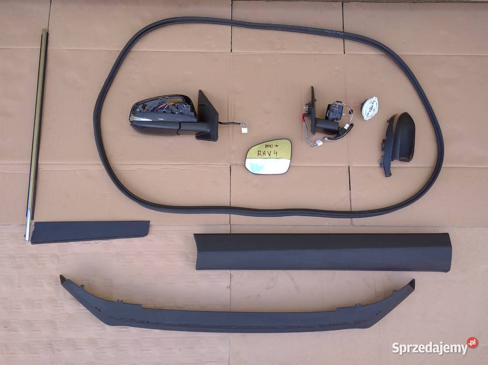 Toyota Rav 4 IV listwa pionowa drzwi osłona Jarocin sprzedam