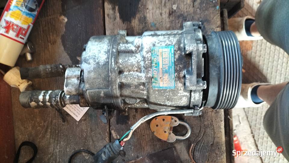 Sprzedam kompresor klimatyzacji golf 4 19tdi Wojniaki