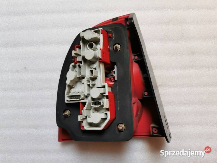 Lampa Prawy Tył Tylna Prawa VW Passat B5 Lift Wyszków
