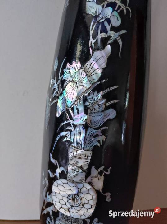 wazon z laki antyk inkrustowany masą perłową