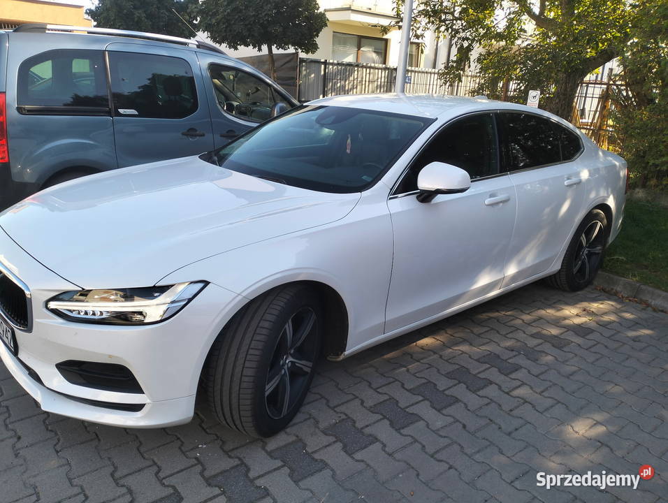 Volvo S90 D4 Momentum