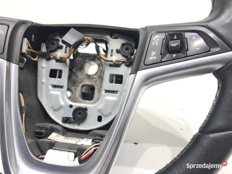 KIEROWNICA OPEL ASTRA J 0915 osobowe podkarpackie