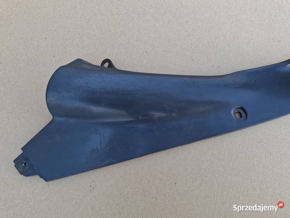 YAMAHA FZR 1000 OWIEWKA WYPEŁNIENIE PLASTIK Bieleń