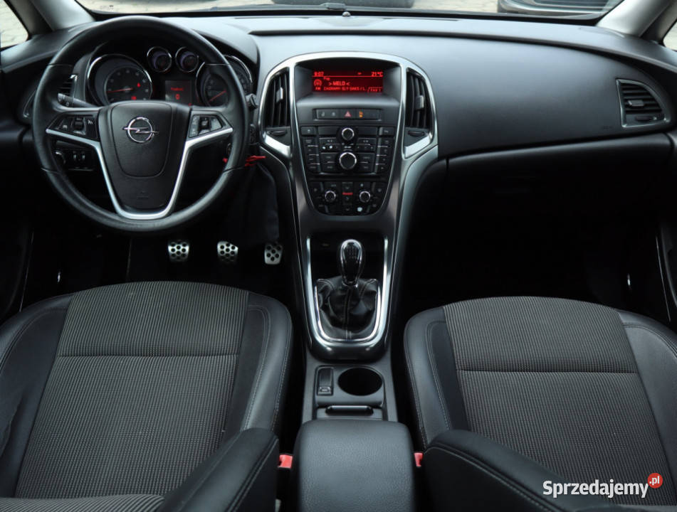 Opel Astra 14 T