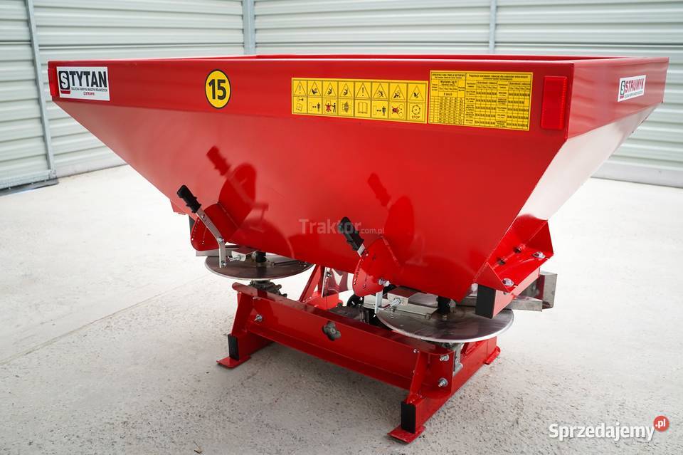 Rozsiewacz dwutarczowy jednozasypowy Tytan 600 Tajęcina