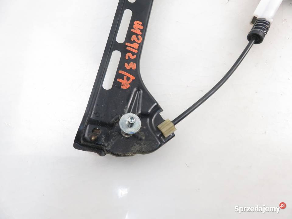 PODNOŚNIK SZYBY PRAWY MERCEDES 207 2077200246