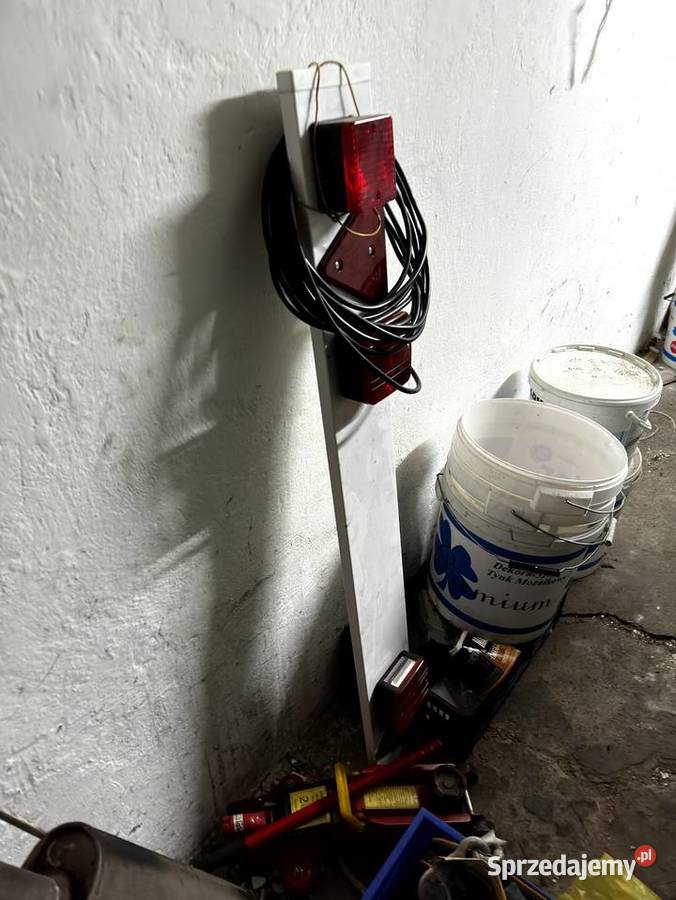 Belka oświetleniowa do przyczepy Oświetlenie, elektryka