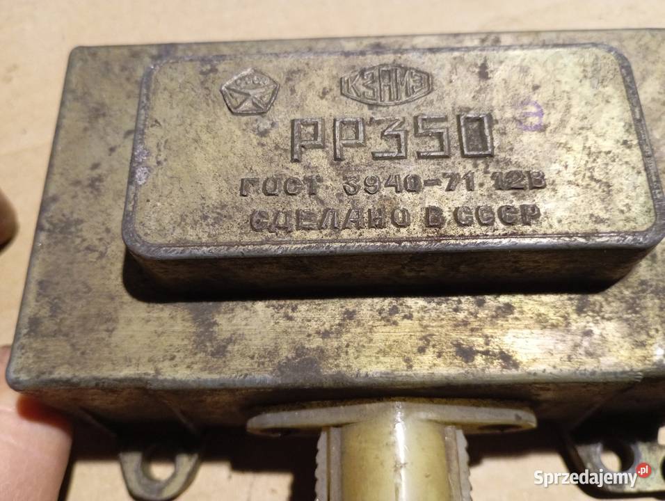Regulator napięcia PP350 GAZ Wołga UAZ 469 452 Przekaźniki łódzkie Zgierz