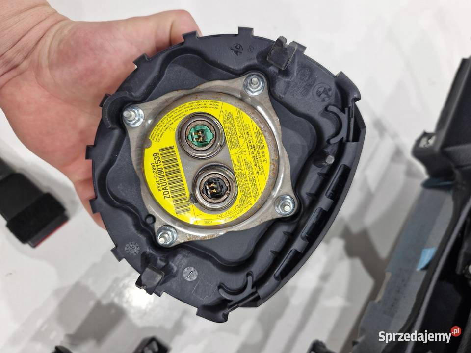 BMW E81 E87 DESKA KONSOLA ORYGINAŁ AIRBAG PASY