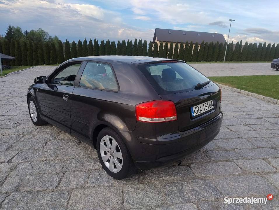 SPRZEDAM AUDI A3 2004 SILNIK 16 BENZYNA 6 BIEGOW Myślenice