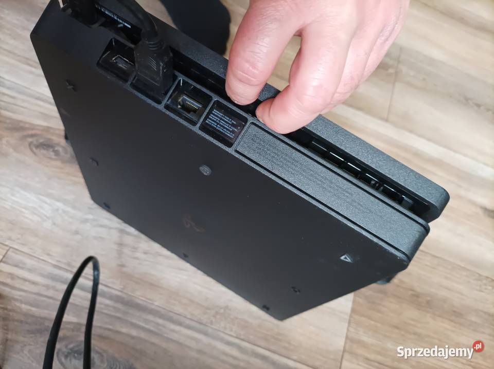 Konsola PlayStation 4 Gniezno