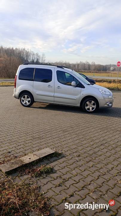 Peugeot partner tepee 16hdi srebrny