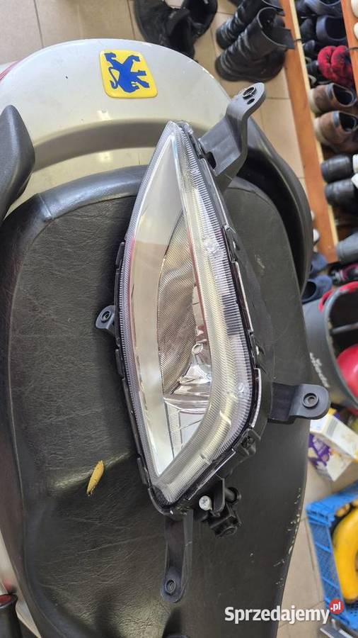Lampa przeciwmgielna PRAWA PRZÓD Hyundai i30 II wielkopolskie Nowa Święta