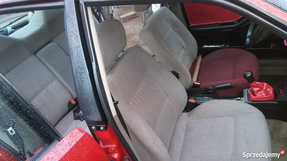 AUDI 80 B3 18s BENZYNAGAZ NIE B4B5100 Żelechlin