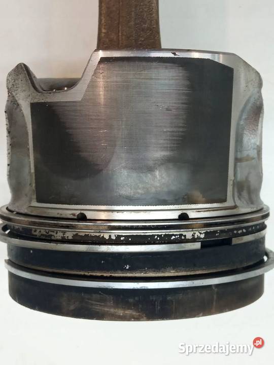 TŁOK KORBOWÓD 83L82 30 TDI Audi A4 IV 20082015 osobowe