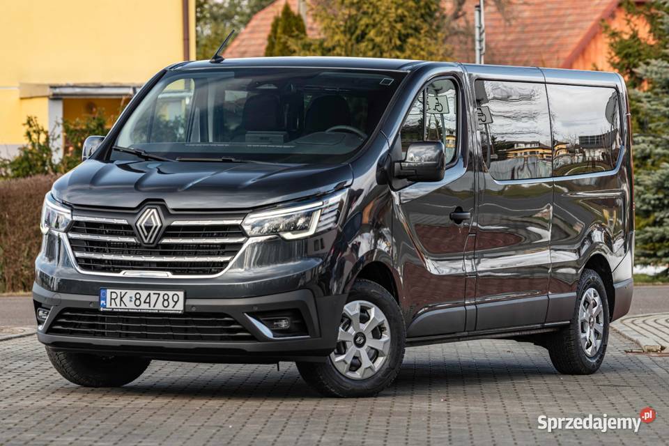 Na wynajem BUS 9 OSOBOWY 2025r automat diesel podkarpackie usługi moto